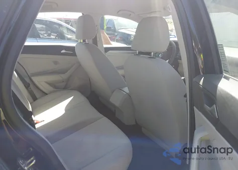 2019 Volkswagen Jetta 1.4T R-Line/1.4T S/1.4T Se from USA, damaged, VIN 3VWC57BU3KM047124